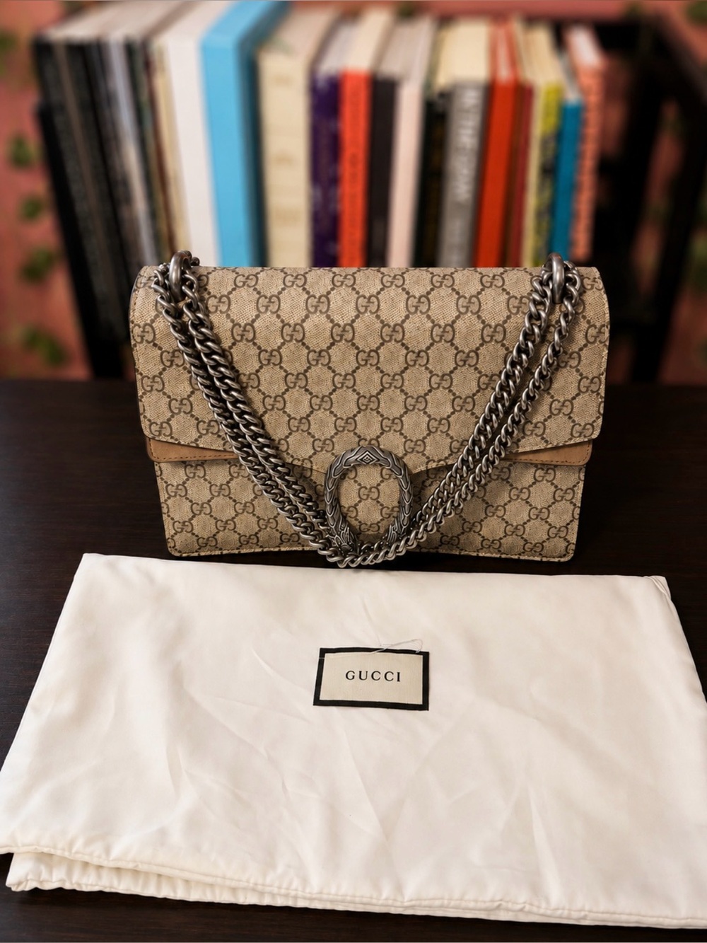 Gucci Beige GG Supreme Shoulder Bag with Silver-Tone Chain